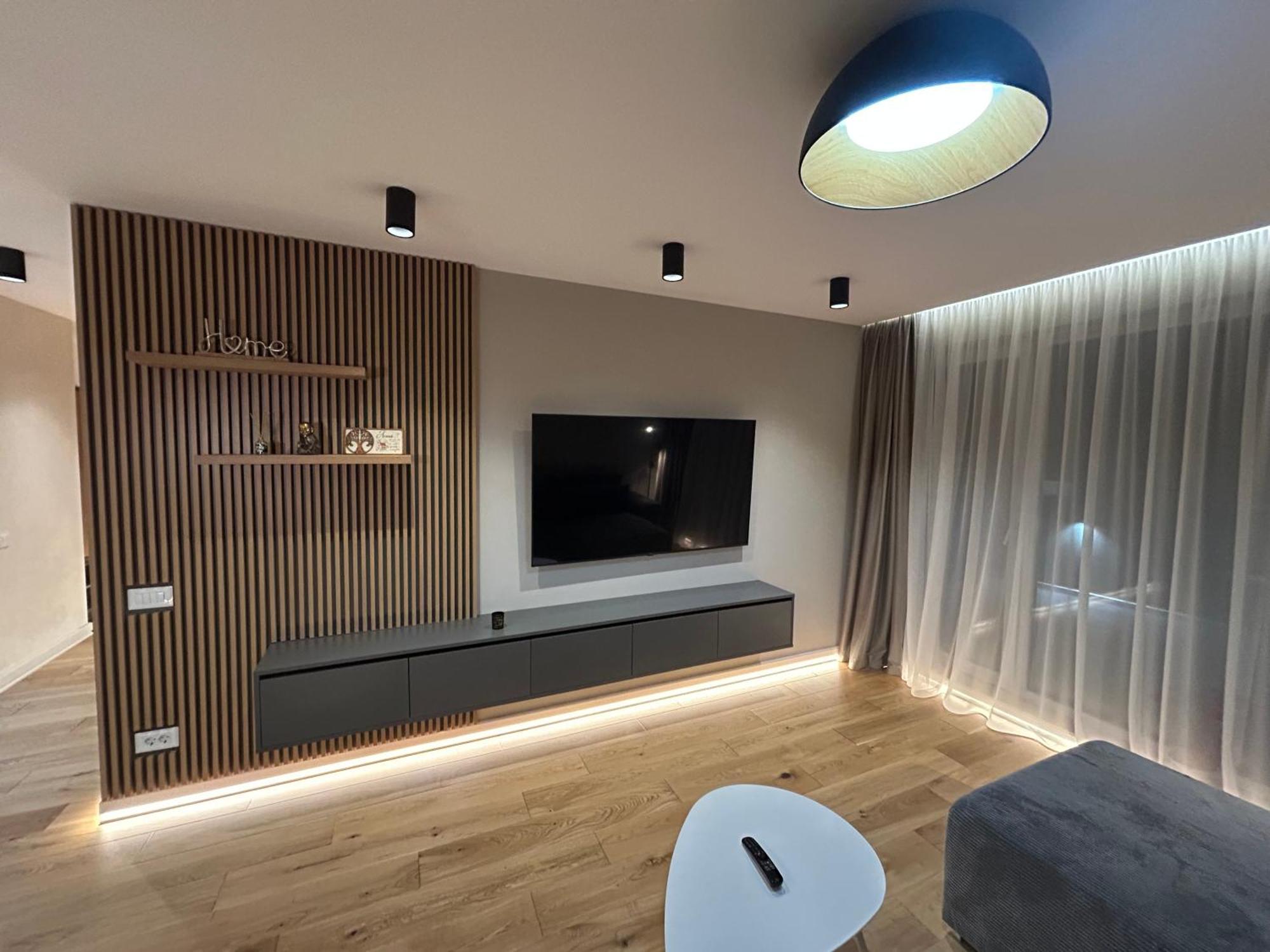 B-Holiday Luxury Apartments Urban Plaza براشوف المظهر الخارجي الصورة